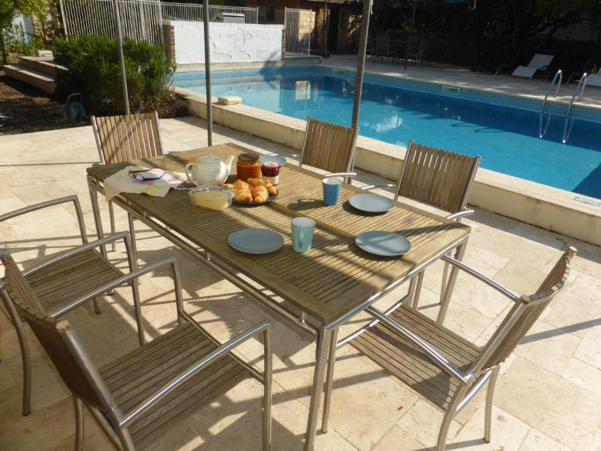 Le Manoir De Flassans Екстериор снимка